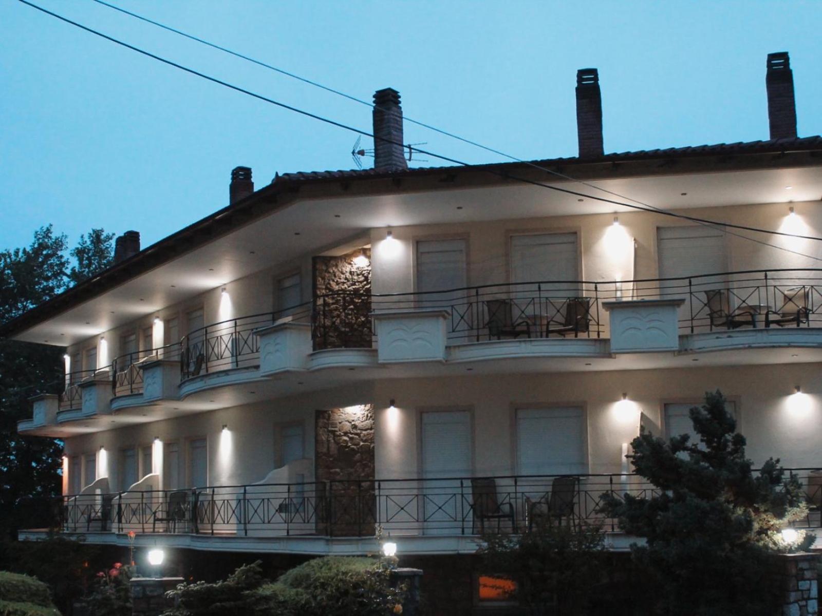 Enastron Hotel Káto Loutrákion Exterior foto